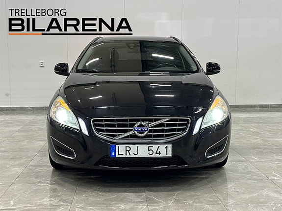 Volvo V60 3 of 18