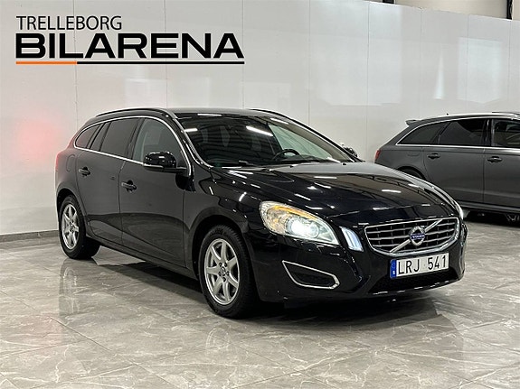 Volvo V60 2 of 18