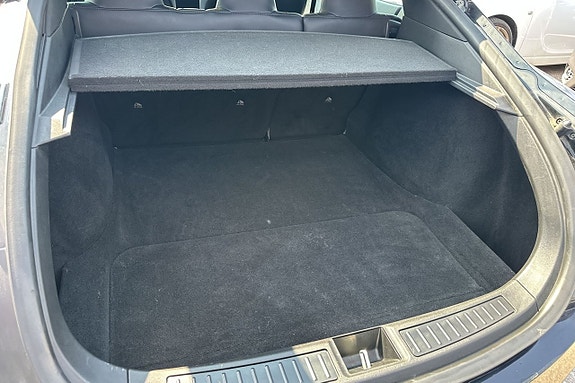 Tesla Model S 25 of 28