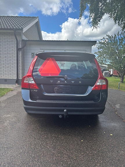 Volvo V70 6 of 6