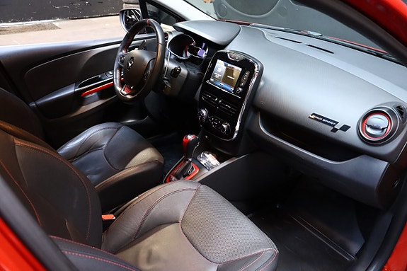 Renault Clio 16 of 30