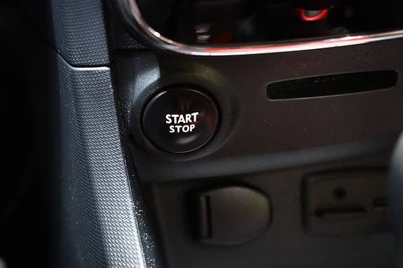 Renault Clio 24 of 30