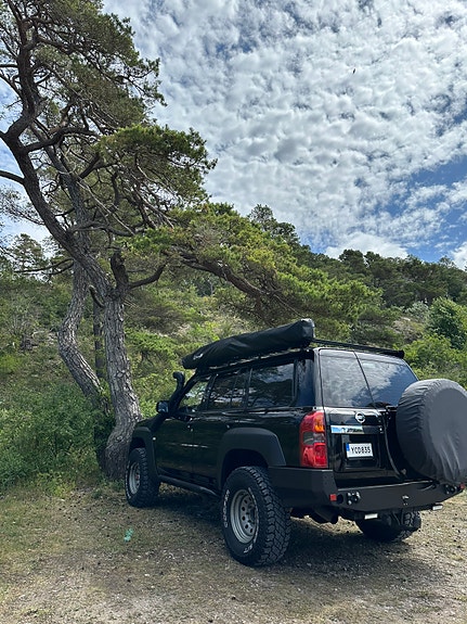 Nissan Patrol 3 of 11
