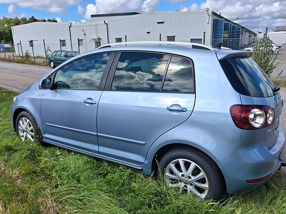 Volkswagen Golf Plus 3 of 9