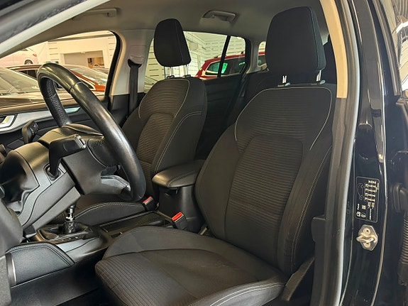 Ford Focus 5 of 18