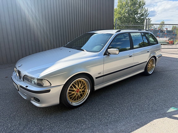 BMW 525i 6 of 25