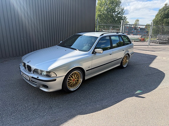 BMW 525i 5 of 25