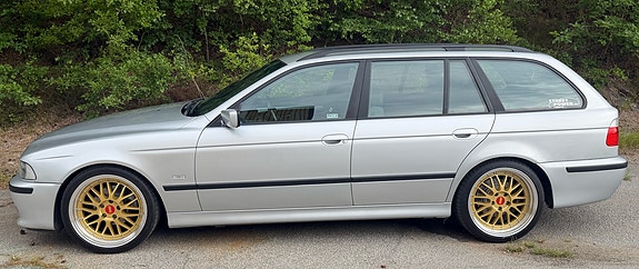 BMW 525i 11 of 25