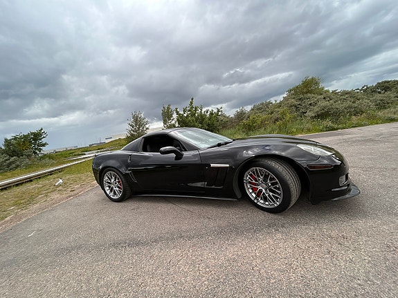 Chevrolet Corvette 4 of 4