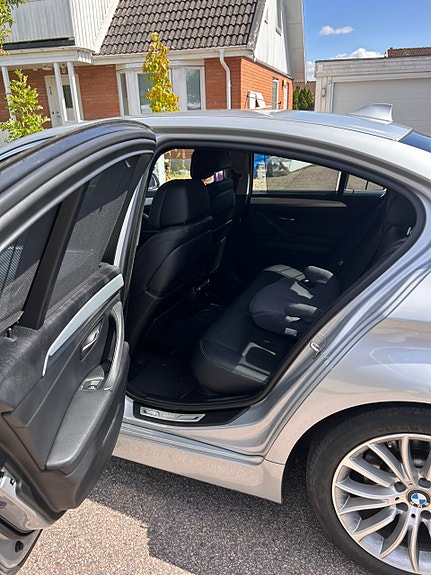 BMW 520d 15 of 16