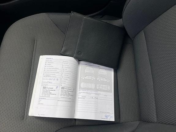 Volkswagen Golf VII 26 of 30