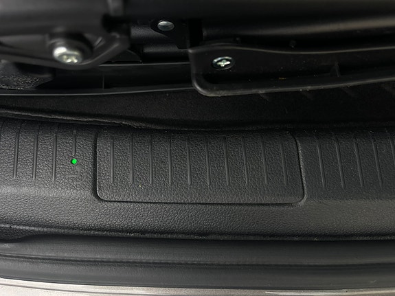 Volkswagen Golf VII 29 of 30