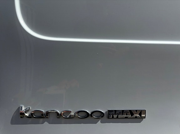 Renault Kangoo Maxi 5 of 14