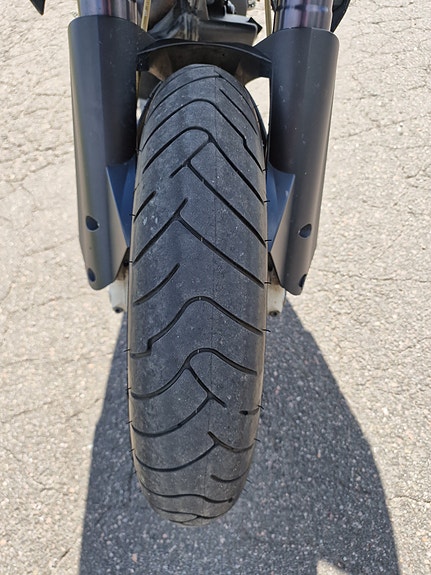 KTM 950 sm 9 of 9