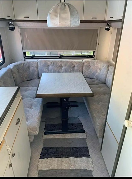 Hobby 460 T DE LUXE/CLA 4 of 6