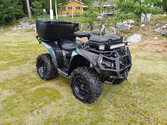 Kawasaki Brute force 750 3 of 6