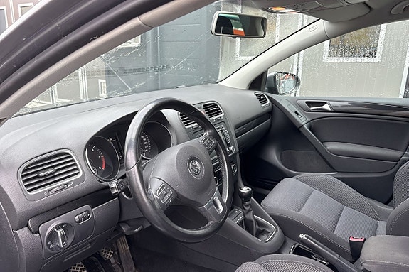 Volkswagen Golf VI 9 of 25