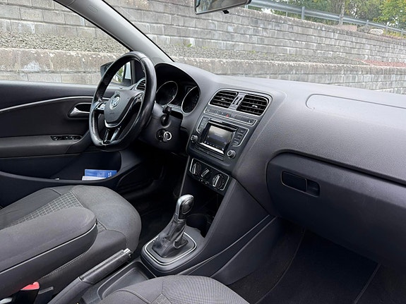 Volkswagen Polo 13 of 13