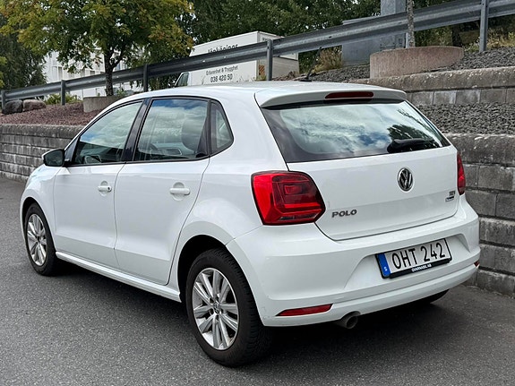 Volkswagen Polo 7 of 13