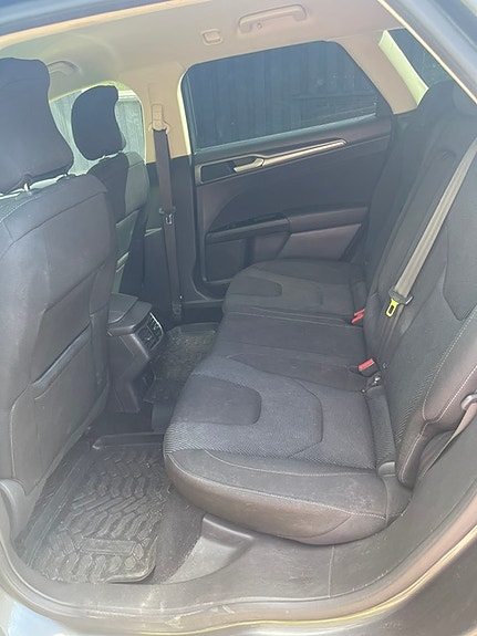 Ford Mondeo 4 of 10