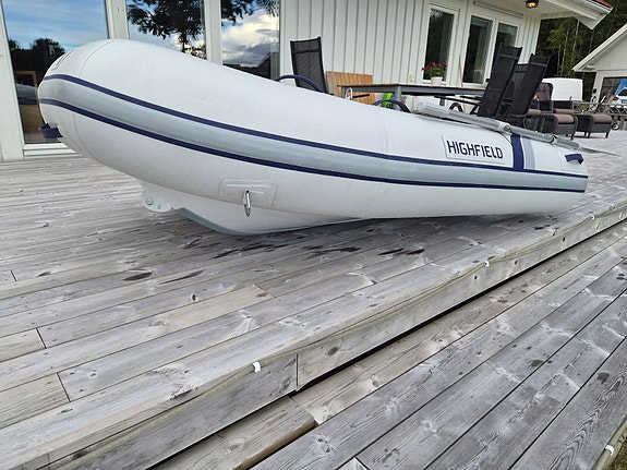 Ribbåt, Gummibåt, Highfield 240 Ultra Light, väger endast 33 kg 2 of 5