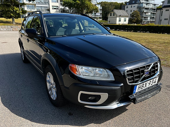 Volvo XC70 6 of 30