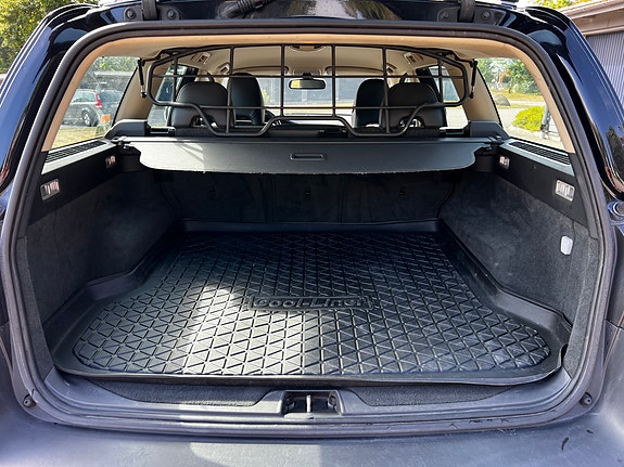 Volvo XC70 9 of 30