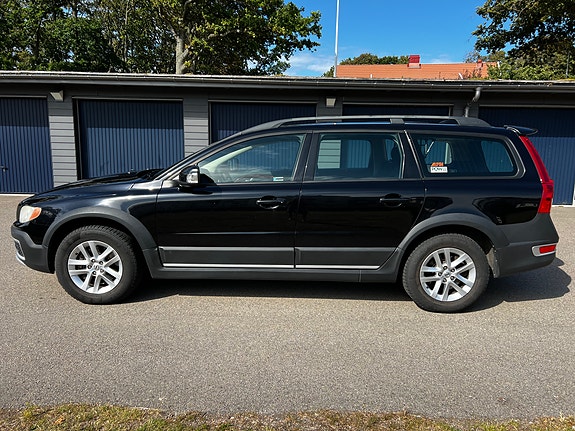 Volvo XC70 7 of 30
