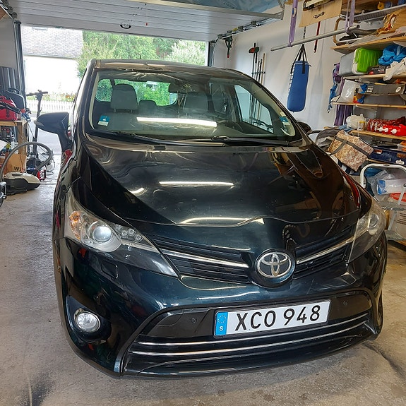 Toyota Verso 4 of 15
