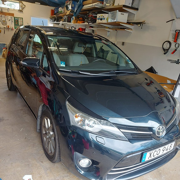 Toyota Verso 5 of 15