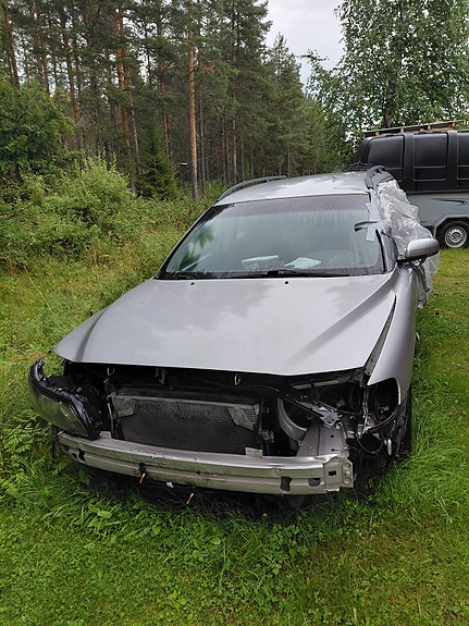 Volvo V70 6 of 7