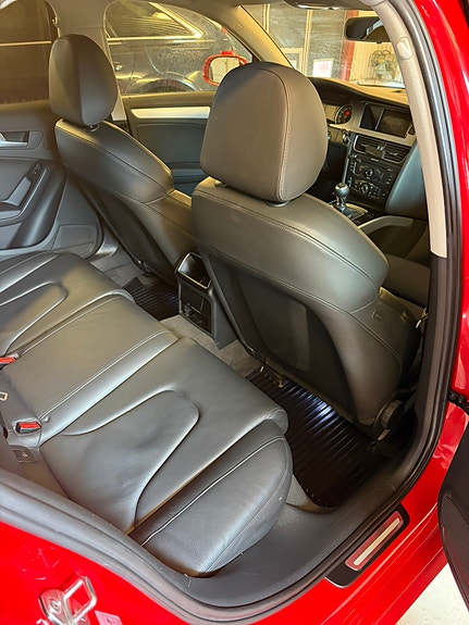 Audi A4 11 of 15