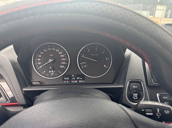 BMW 118d 6 of 7