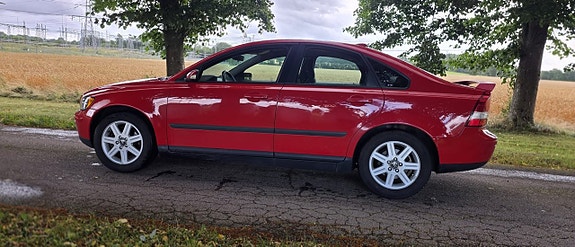Volvo S40 7 of 17