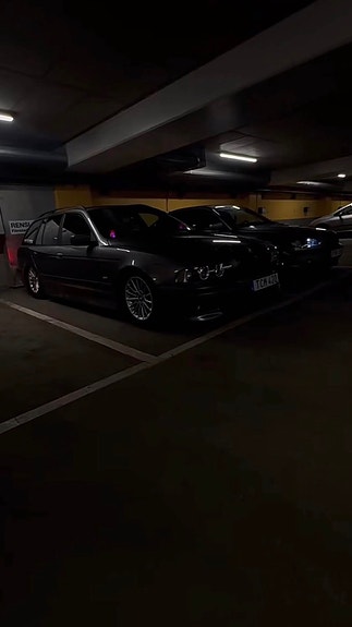 BMW 525i 5 of 10