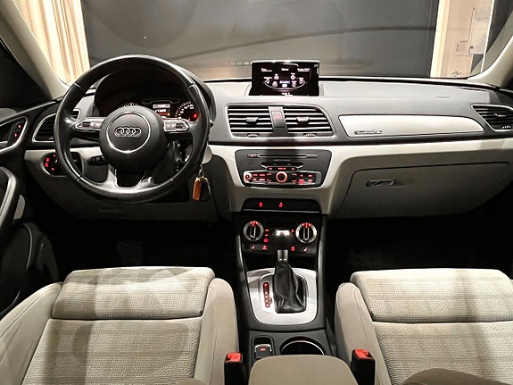 Audi Q3 10 of 20