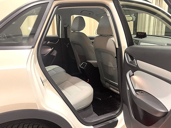 Audi Q3 14 of 20