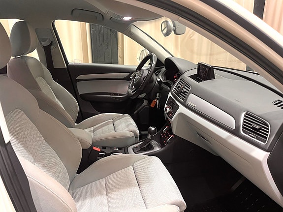 Audi Q3 11 of 20