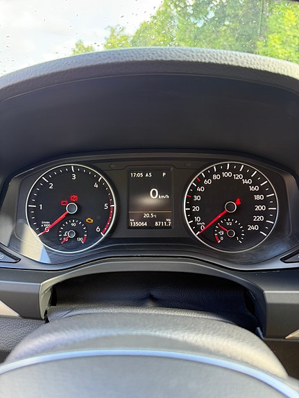 Volkswagen Amarok 4 of 5