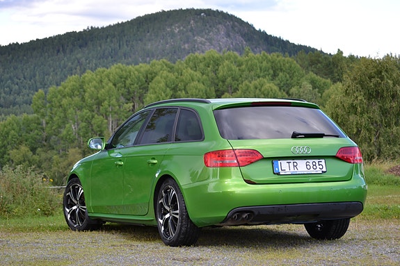 Audi A4 3 of 11