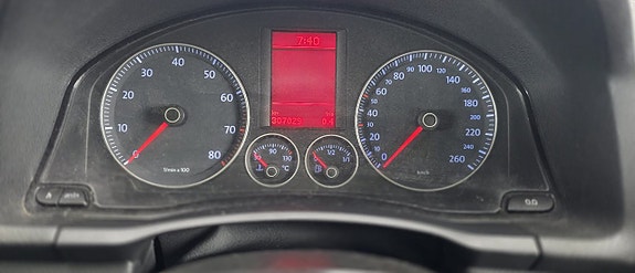 Volkswagen Golf V 17 of 18