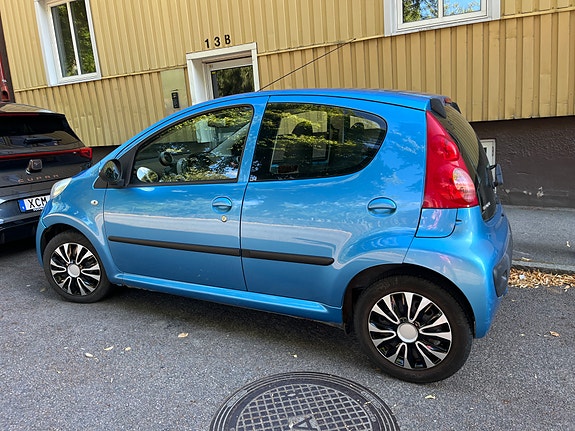 Peugeot 107 11 of 12