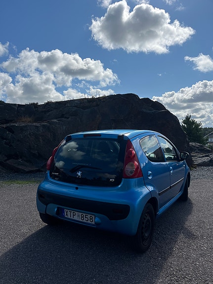 Peugeot 107 4 of 12