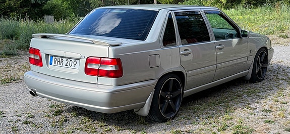 Volvo S70 3 of 6
