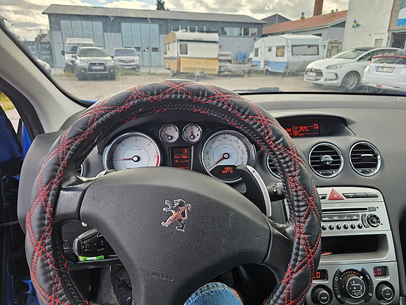 Peugeot 308 6 of 7