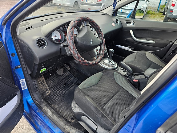 Peugeot 308 5 of 7