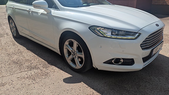 Ford Mondeo 4 of 6