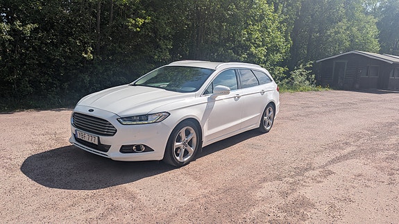 Ford Mondeo 2 of 6