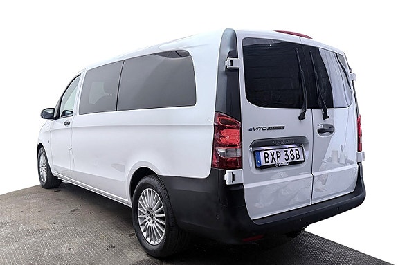 Mercedes-Benz eVito Tourer 9 of 28