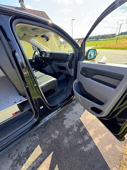 Peugeot Expert 5 of 6